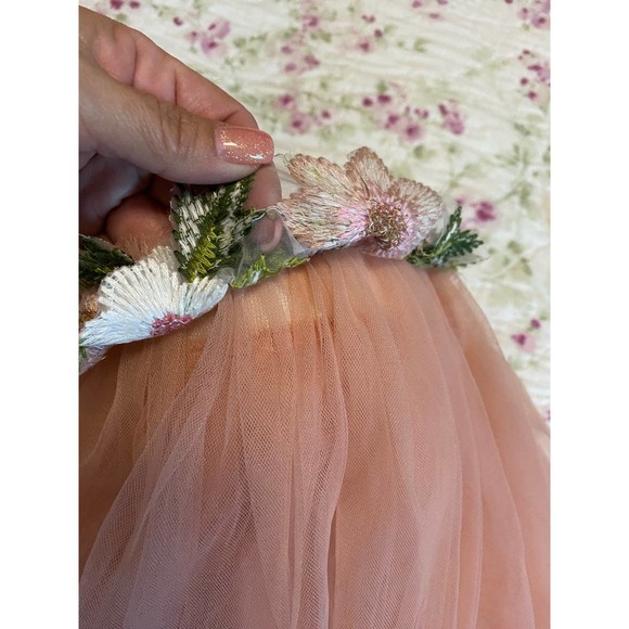 Doe a Dear Floral Waist Tutu Size 4T - Picture 2 of 7